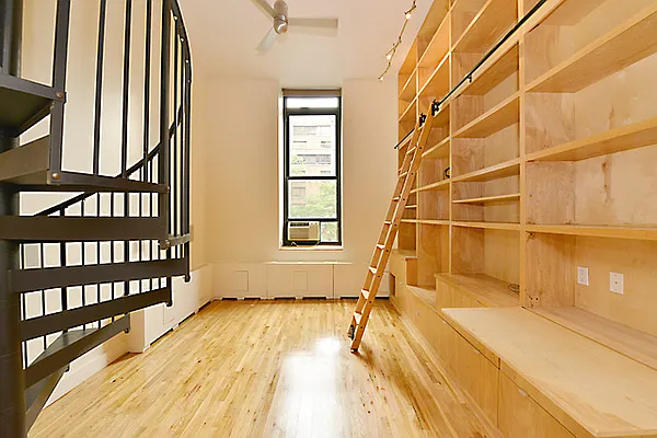 Rented by KG & Company | media 18