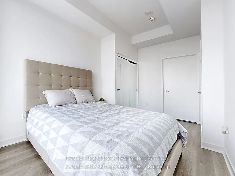 3900 Confederation Pkwy #5804 — Photo 9