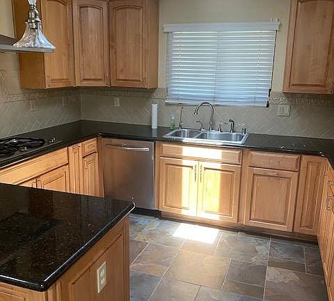 4th image of 6022 Paxton Ct