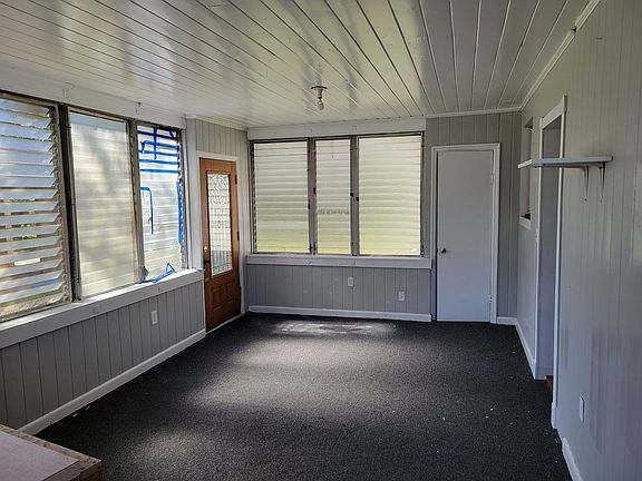 5th image of 5120 Lexington Ave