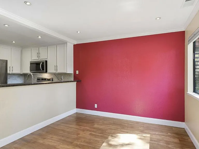 2504 La Terrace Cir — Photo 16