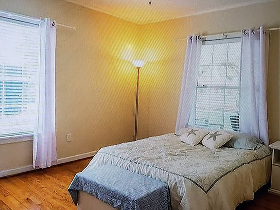 2nd image of 1348A N Hibiscus St