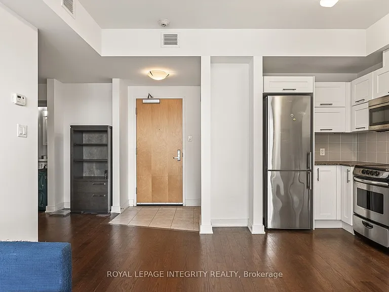 40 Nepean St #2102 — Photo 21