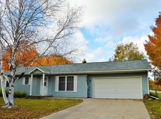 05701 Loeb Rd, Charlevoix, MI 49720