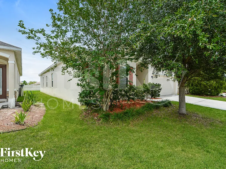 1124 Berkley Ridge Ln — Photo 2