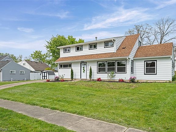 3rd image of 3154 Prior Dr