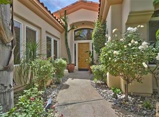 711 Indian Ridge Dr, Palm Desert, CA 92211