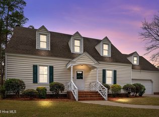 1404 Canterbury Rd, Tarboro, NC 27886