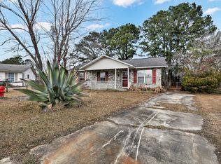 106 Lacey Ct, Moncks Corner, SC 29461