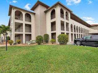 6102 Whiskey Creek Dr APT 204, Fort Myers, FL 33919