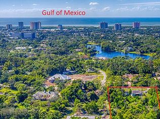 170 Ridge Dr, Naples, FL 34108