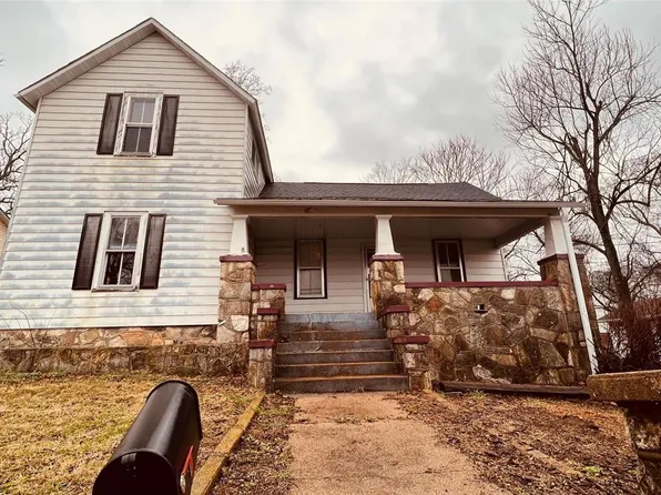 310 S 5th St, Thayer, MO 65791