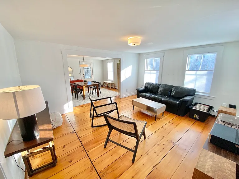 851 Main St — Photo 12