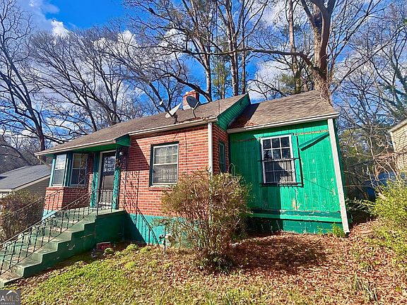 2nd image of 1765 Beecher St SW