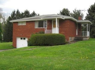 1635 Keystone Park Rd, New Alexandria, PA 15670