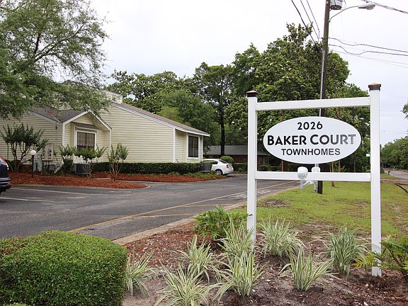 2024/2026 Baker Court