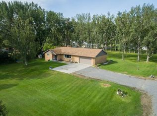 52 N Big Horn St, Byron, WY 82412