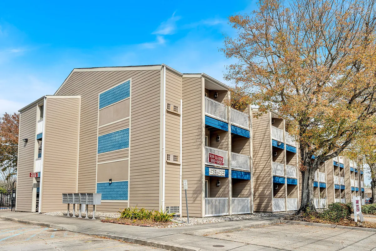 Building Photo - Almondtree Apartments