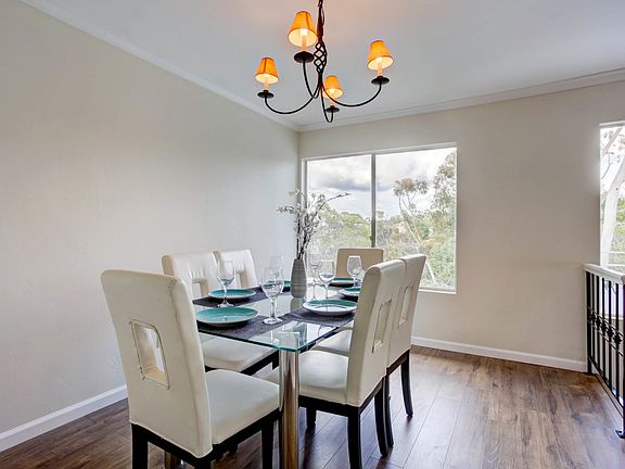 4th image of 4421 Plumosa Way