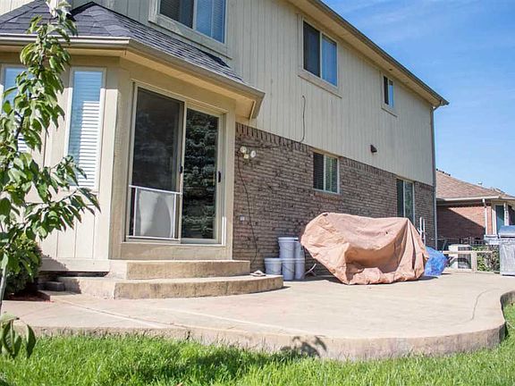 3rd image of 42844 Colorado Dr