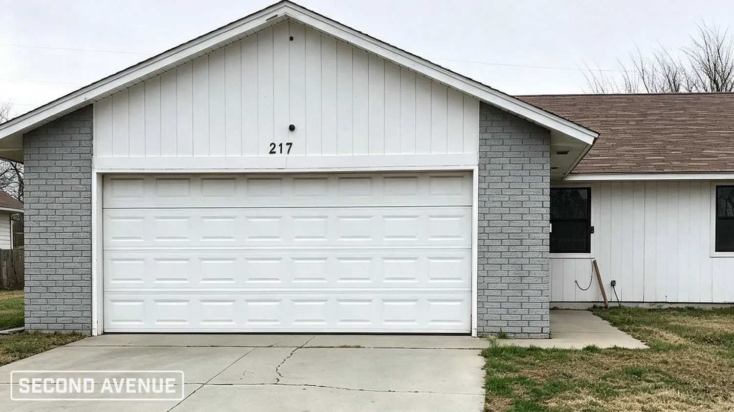 3 bed, 1.5 bath, 1217 sqft, $1,350 — Photo 1