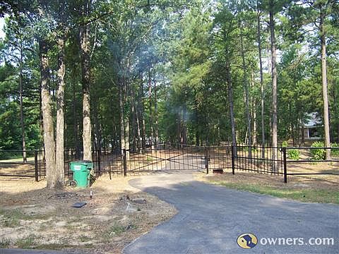 Private gated circle drive