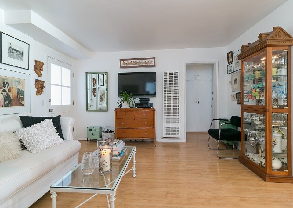 1st image of 7129 Coldwater Canyon Ave APT 5