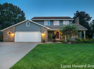 1866 Glenvale Dr SW, Wyoming, MI 49519