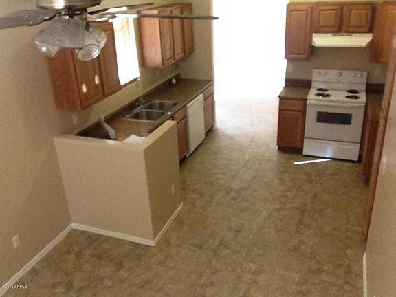 4th image of 13806 N Verbena St