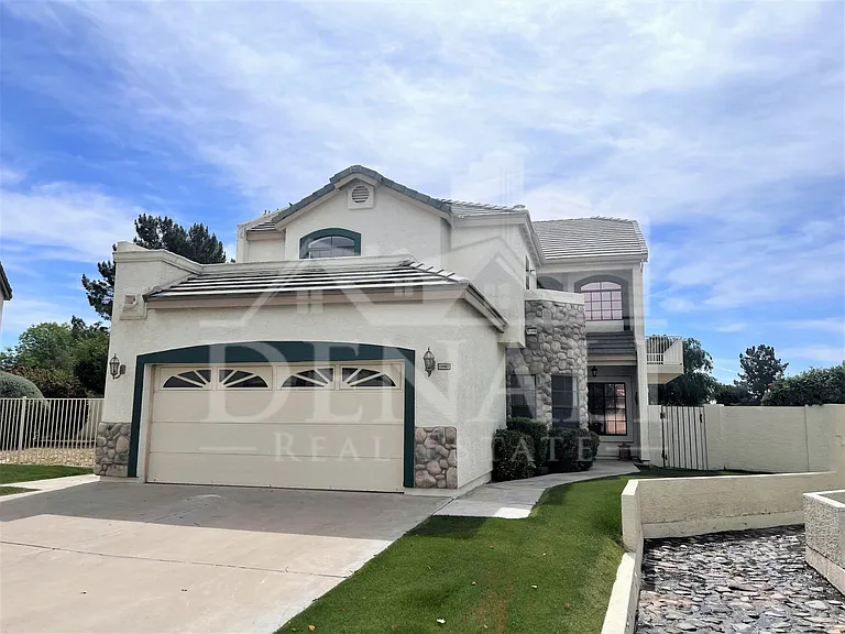 19907 N Denaro Dr — Photo 1
