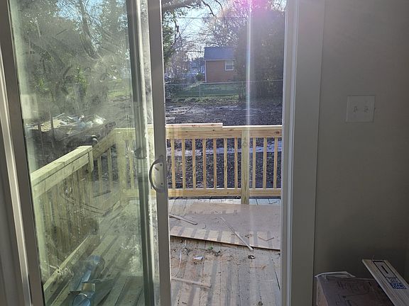 5th image of 3402 Cliff Ave