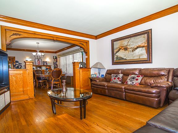 4th image of 5015 S Keeler Ave