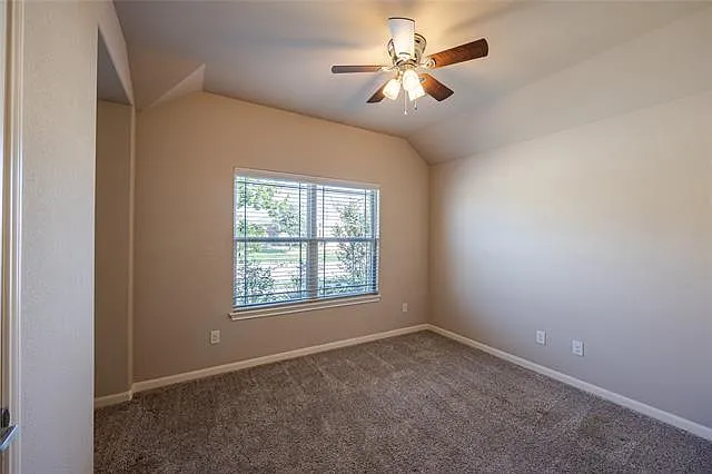 1141 Kingston Ct — Photo 30
