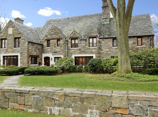 2 Chedworth Rd, Scarsdale, NY 10583