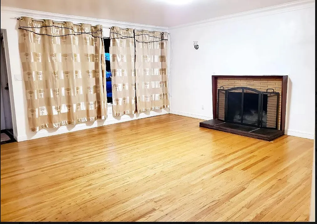 3 bed, 1450 sqft, $2,900 — Photo 1