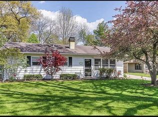 1149 Aberdeen Ln, Mundelein, IL 60060