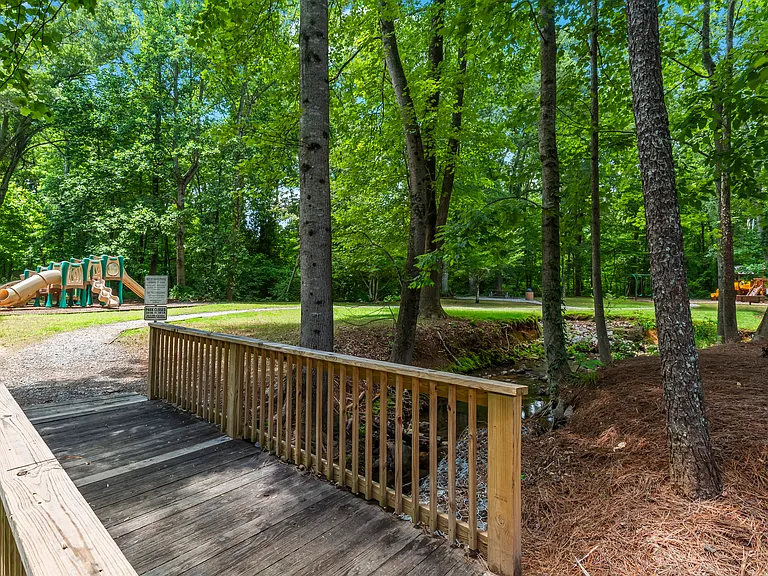 Weatherstone Dr — Photo 17