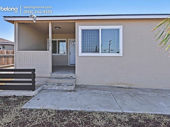 4th image of 1575 Skyline Dr #77
