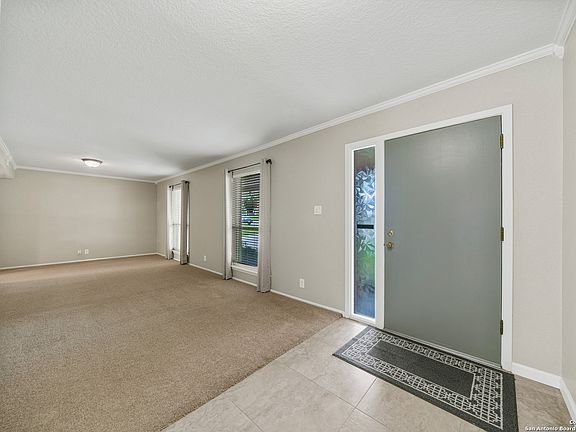 5th image of 623 Balboa Dr