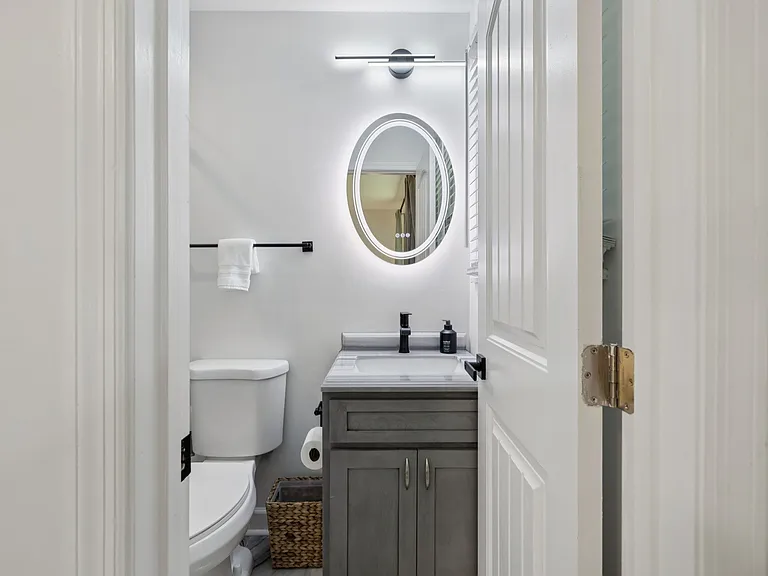 1013 Brink Pl — Photo 14