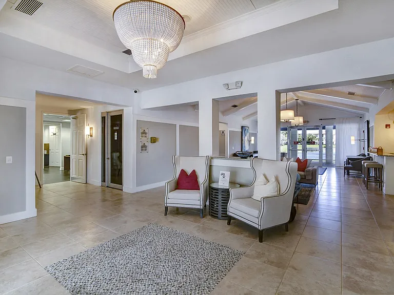 Savona Grand — Photo 19