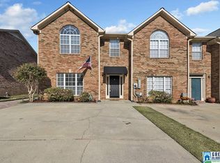 621 Parkside Cir, Helena, AL 35080