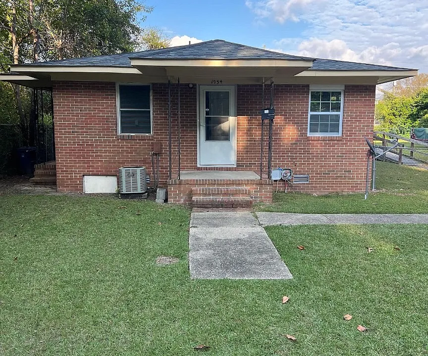 1934 Harris St #1934