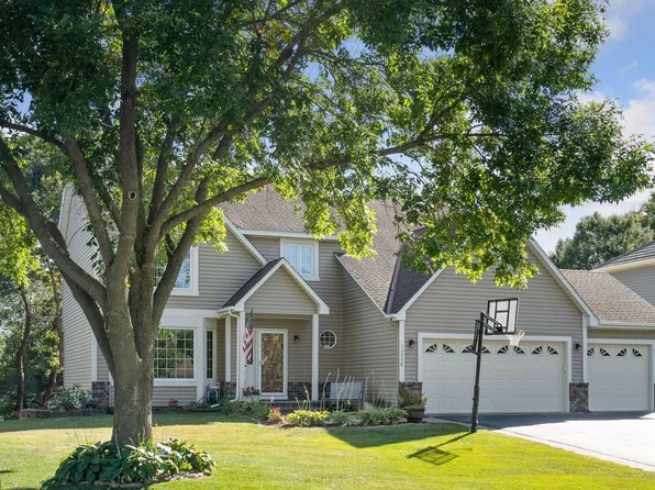 13558 Dellwood Way, Rosemount, MN 55068