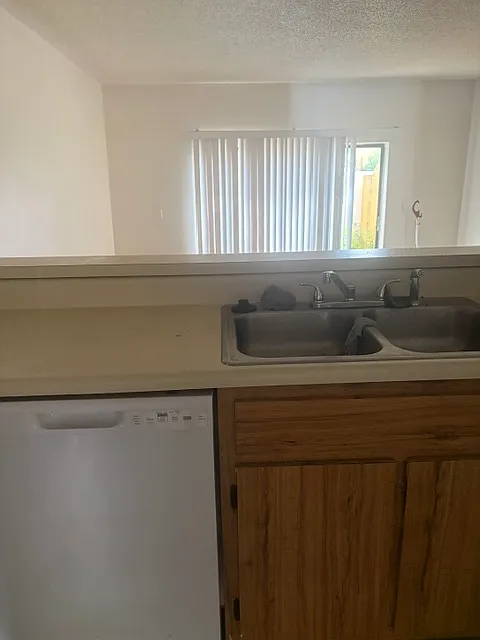 5806 Windhover Dr #5806