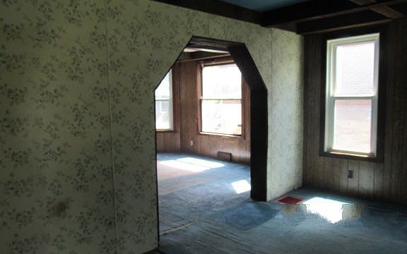 Additional Living Room