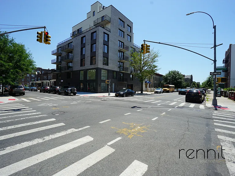 2402 Cortelyou Rd #202 — Photo 17
