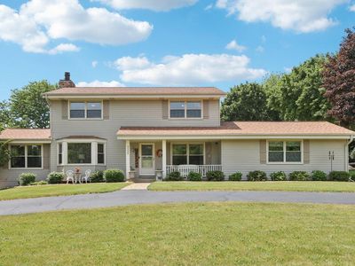 3335 South Ann Louise DRIVE, New Berlin, WI, 53146