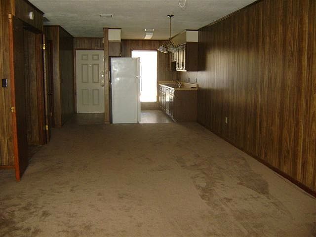 2nd image of 402 Ryder Dr