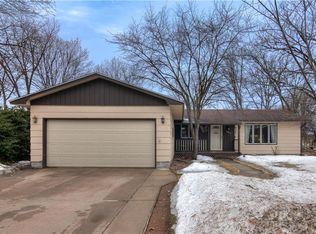 1805 Sunny Ln, Eau Claire, WI 54703